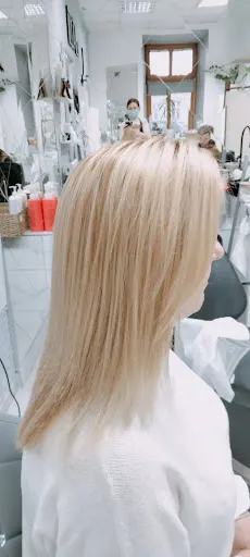 Salon fryzjersko kosmetyczny Kraft.Julia Izworska.